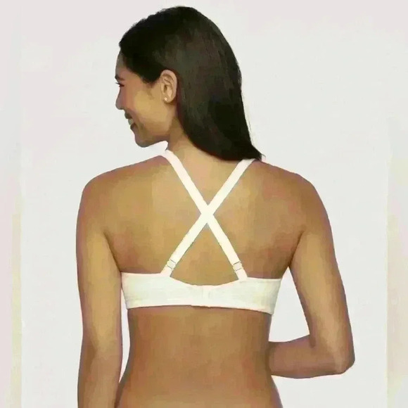 Vanity Fair Body Caress Full Coverage Wireless Bra 〰️ 42B 〰️ Style # 72335 - Picture 3 of 10